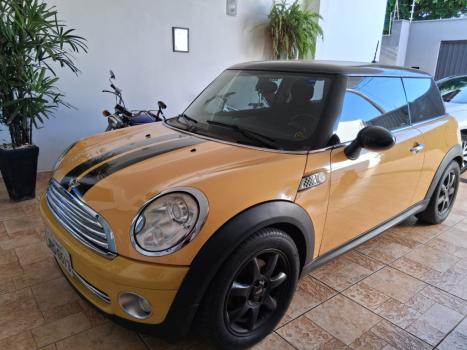 MINI Cooper 1.6 16V, Foto 1