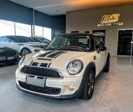 MINI Cooper 1.6 16V S TURBO, Foto 5