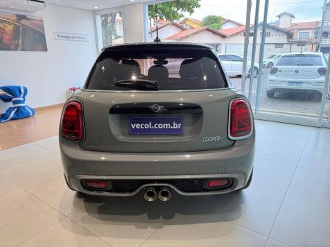 MINI Cooper 2.0 16V 4P TWINPOWER S STEPTRONIC AUTOMÁTICO, Foto 11