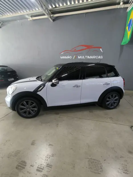 MINI Countryman 1.6 16V S TURBO, Foto 20 MINI Countryman 1.6 16V S TURBO, Foto 20