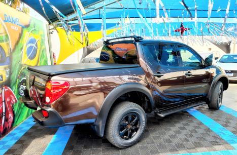 MITSUBISHI L 200 Outdoor 2.4 16V FLEX CABINE DUPLA, Foto 4