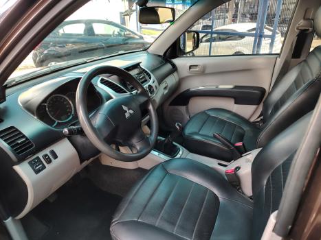 MITSUBISHI L 200 Outdoor 2.4 16V FLEX CABINE DUPLA, Foto 7