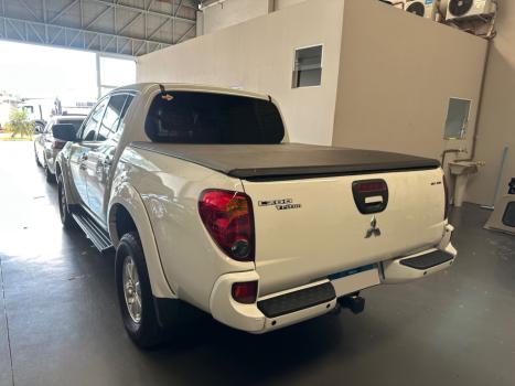 MITSUBISHI L 200 Triton 3.2 16V HPE 4X4 CABINE DUPLA TURBO DIESEL INTERCOOLER AUTOM�TICO, Foto 7