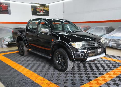 MITSUBISHI L 200 Triton 2.4 16V FLEX HLS CABINE DUPLA, Foto 4 MITSUBISHI L 200 Triton 2.4 16V FLEX HLS CABINE DUPLA, Foto 4
