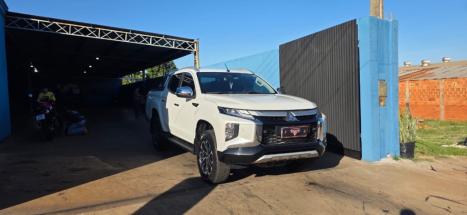 MITSUBISHI L 200 Triton 2.4 16V SPORT HPE-S 4X4 CABINE DUPLA TURBO DIESEL AUTOMTICO, Foto 6