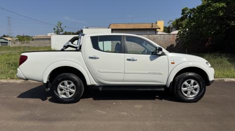 MITSUBISHI L 200 Triton 3.2 16V HPE 4X4 CABINE DUPLA TURBO DIESEL INTERCOOLER AUTOMTICO, Foto 6