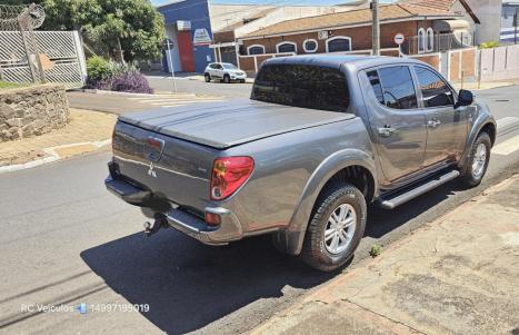 MITSUBISHI L 200 Triton 3.2 16V HPE 4X4 CABINE DUPLA TURBO DIESEL INTERCOOLER AUTOMTICO, Foto 2