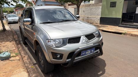 MITSUBISHI L 200 Triton 3.2 16V HPE 4X4 CABINE DUPLA TURBO DIESEL INTERCOOLER AUTOM�TICO, Foto 6