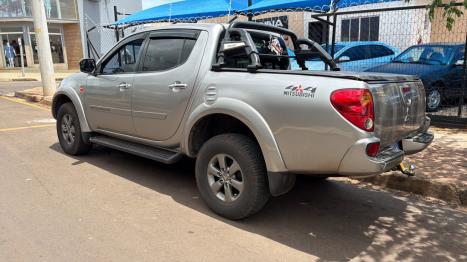 MITSUBISHI L 200 Triton 3.2 16V HPE 4X4 CABINE DUPLA TURBO DIESEL INTERCOOLER AUTOM�TICO, Foto 8