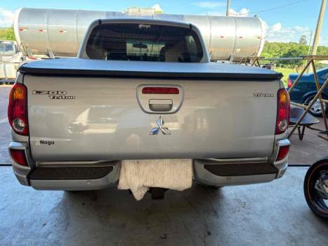 MITSUBISHI L 200 Triton 3.5 V6 HPE 4X4 FLEX CABINE DUPLA AUTOM�TICO, Foto 4