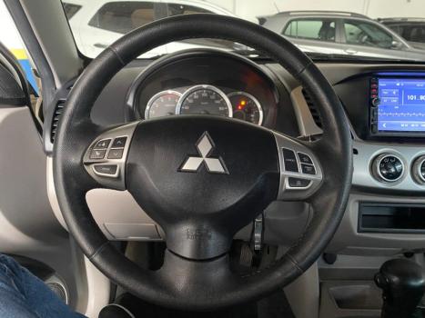 MITSUBISHI L 200 Triton 3.2 16V GL 4X4 CABINE DUPLA TURBO DIESEL INTERCOOLER, Foto 9