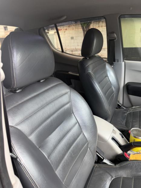 MITSUBISHI L 200 Triton 3.2 16V HPE 4X4 CABINE DUPLA TURBO DIESEL INTERCOOLER AUTOM�TICO, Foto 6