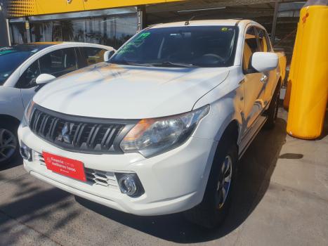 MITSUBISHI L 200 Triton 2.4 16V FLEX GL CABINE DUPLA, Foto 1