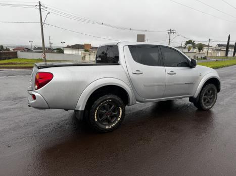 MITSUBISHI L 200 Triton 3.5 V6 HPE 4X4 FLEX CABINE DUPLA AUTOM�TICO, Foto 4