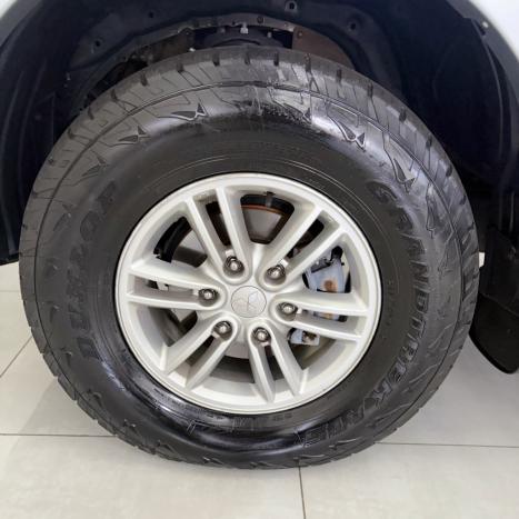 MITSUBISHI L 200 Triton 3.2 16V HPE 4X4 CABINE DUPLA TURBO DIESEL INTERCOOLER AUTOMÁTICO, Foto 11