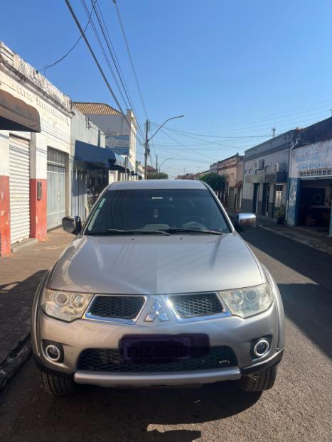 MITSUBISHI L 200 Triton 3.2 16V HPE 4X4 CABINE DUPLA TURBO DIESEL INTERCOOLER AUTOMÁTICO, Foto 1