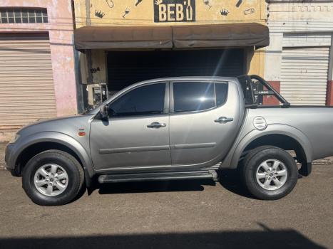 MITSUBISHI L 200 Triton 3.2 16V HPE 4X4 CABINE DUPLA TURBO DIESEL INTERCOOLER AUTOMÁTICO, Foto 9