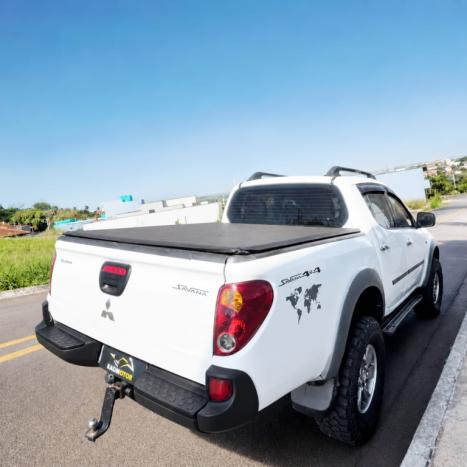 MITSUBISHI L 200 Triton 3.2 16V GL 4X4 CABINE DUPLA TURBO DIESEL INTERCOOLER, Foto 4