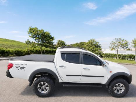 MITSUBISHI L 200 Triton 3.2 16V GLX 4X4 CABINE DUPLA TURBO DIESEL INTERCOOLER, Foto 5