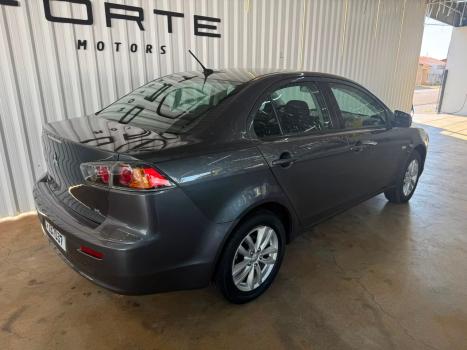 MITSUBISHI Lancer 2.0 16V 4P, Foto 4