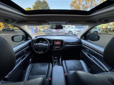 MITSUBISHI Outlander 2.0 16V 4P AUTOMÁTICO, Foto 17 MITSUBISHI Outlander 2.0 16V 4P AUTOMÁTICO, Foto 17