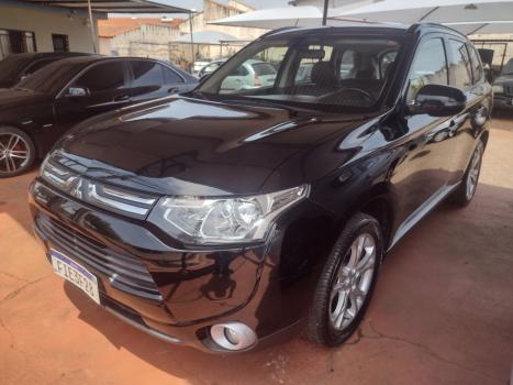 MITSUBISHI Outlander 2.0 16V 4P HPE AUTOMTICO, Foto 7