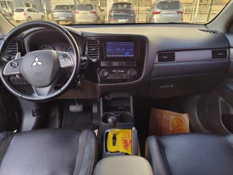 MITSUBISHI Outlander 2.0 16V 4P AUTOM�TICO, Foto 5