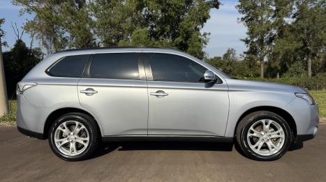 MITSUBISHI Outlander 2.0 16V 4P AUTOM�TICO, Foto 5