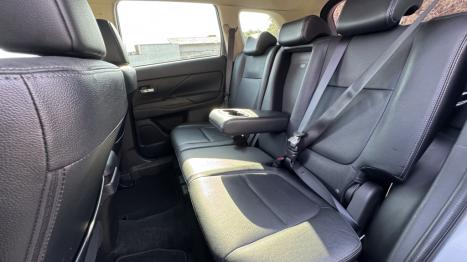 MITSUBISHI Outlander 2.0 16V 4P AUTOM�TICO, Foto 7