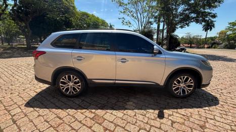 MITSUBISHI Outlander 2.0 16V 4P AUTOMÁTICO, Foto 15