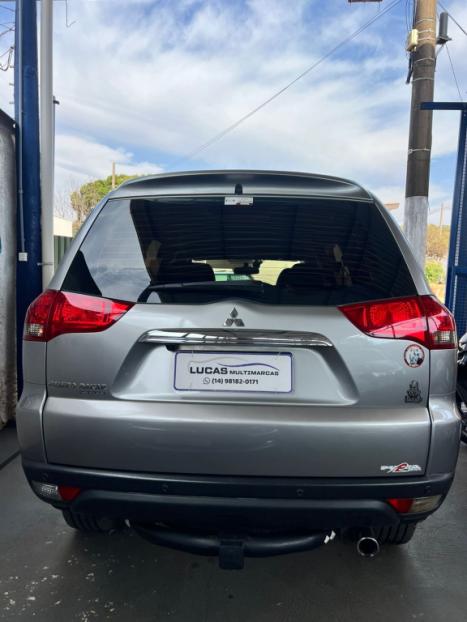 MITSUBISHI Pajero Dakar 3.5 V6 24V 4P HPE FLEX 4X4 7 LUGARES AUTOMTICO, Foto 3