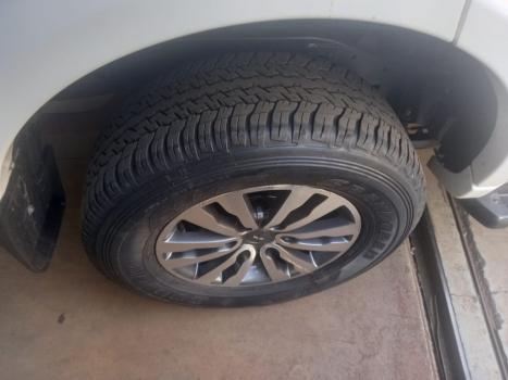 MITSUBISHI Pajero Dakar 3.5 V6 24V 4P HPE FLEX 4X4 7 LUGARES AUTOMTICO, Foto 10