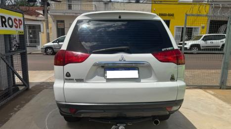 MITSUBISHI Pajero Dakar 3.2 16V 4P HPE S 4X4 TURBO DIESEL INTECOOLER 7 LUGARES AUTOMÁTICO, Foto 8