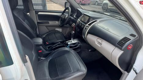 MITSUBISHI Pajero Dakar 3.2 16V 4P HPE S 4X4 TURBO DIESEL INTECOOLER 7 LUGARES AUTOMÁTICO, Foto 11