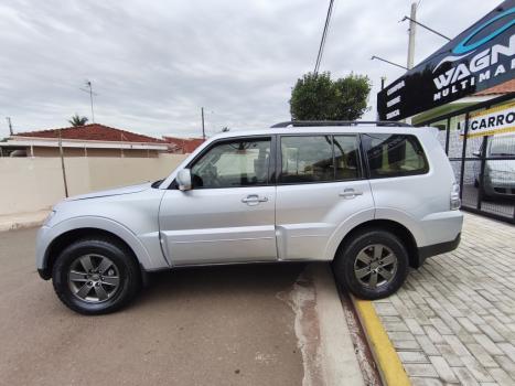 MITSUBISHI Pajero Full 3.2 16V HPE 4X4 TURBO DIESEL INTERCOOLER AUTOMTICO, Foto 3