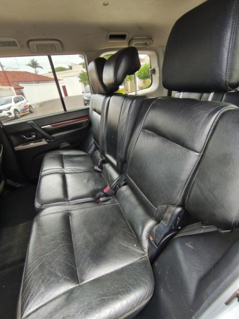 MITSUBISHI Pajero Full 3.2 16V HPE 4X4 TURBO DIESEL INTERCOOLER AUTOMTICO, Foto 8