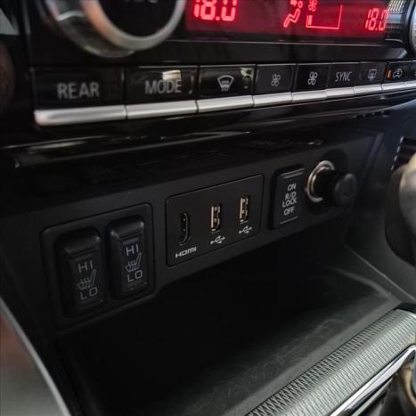 MITSUBISHI Pajero Sport 2.4 16V 4P MIVEC TURBO DIESEL LEGEND BLACK AWD AUTOM�TICO, Foto 9