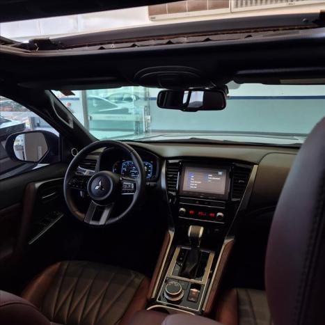 MITSUBISHI Pajero Sport 2.4 16V 4P MIVEC TURBO DIESEL LEGEND BLACK AWD AUTOM�TICO, Foto 12