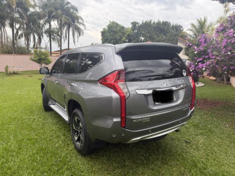 MITSUBISHI Pajero Sport 2.4 16V 4P MIVEC HPE AWD TURBO DIESEL AUTOMÁTICO, Foto 4