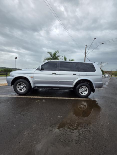 MITSUBISHI Pajero Sport 2.8 4P 4X4 TURBO INTERCOOLER AUTOMÁTICO, Foto 3