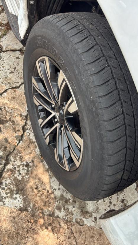 MITSUBISHI Pajero Sport 2.4 16V 4P MIVEC HPE AWD TURBO DIESEL AUTOMÁTICO, Foto 3