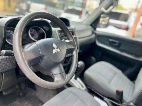 MITSUBISHI Pajero TR4 2.0 16V 4P FLEX AUTOMTICO, Foto 3