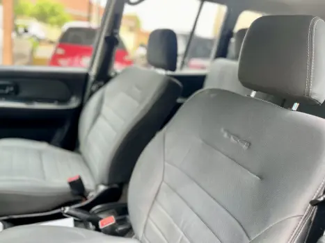 MITSUBISHI Pajero TR4 2.0 16V 4P FLEX AUTOMTICO, Foto 4