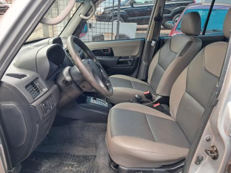 MITSUBISHI Pajero TR4 2.0 16V 4P 4X4 AUTOM�TICO, Foto 7