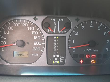 MITSUBISHI Pajero TR4 2.0 16V 4P 4X4 AUTOM�TICO, Foto 13