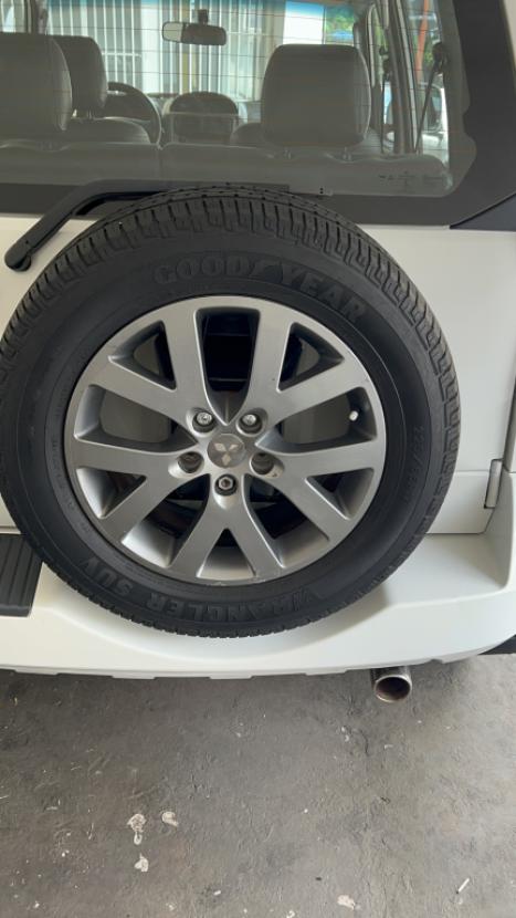 MITSUBISHI Pajero TR4 2.0 16V 4P AUTOMÁTICO, Foto 2