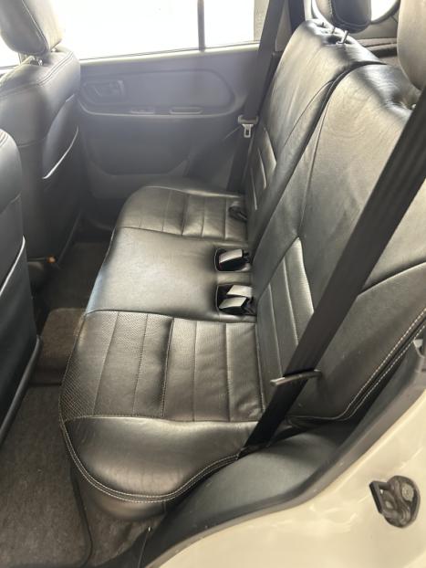 MITSUBISHI Pajero TR4 2.0 16V 4P AUTOMÁTICO, Foto 6