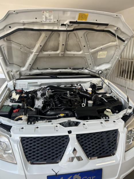 MITSUBISHI Pajero TR4 2.0 16V 4P AUTOMÁTICO, Foto 10
