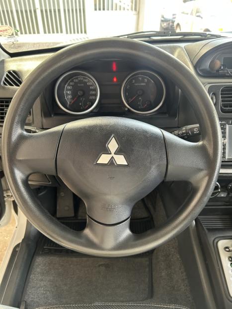 MITSUBISHI Pajero TR4 2.0 16V 4P AUTOMÁTICO, Foto 11