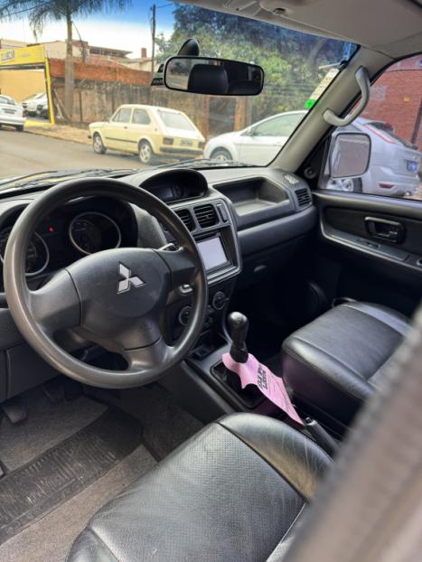 MITSUBISHI Pajero TR4 2.0 16V 4P FLEX, Foto 9